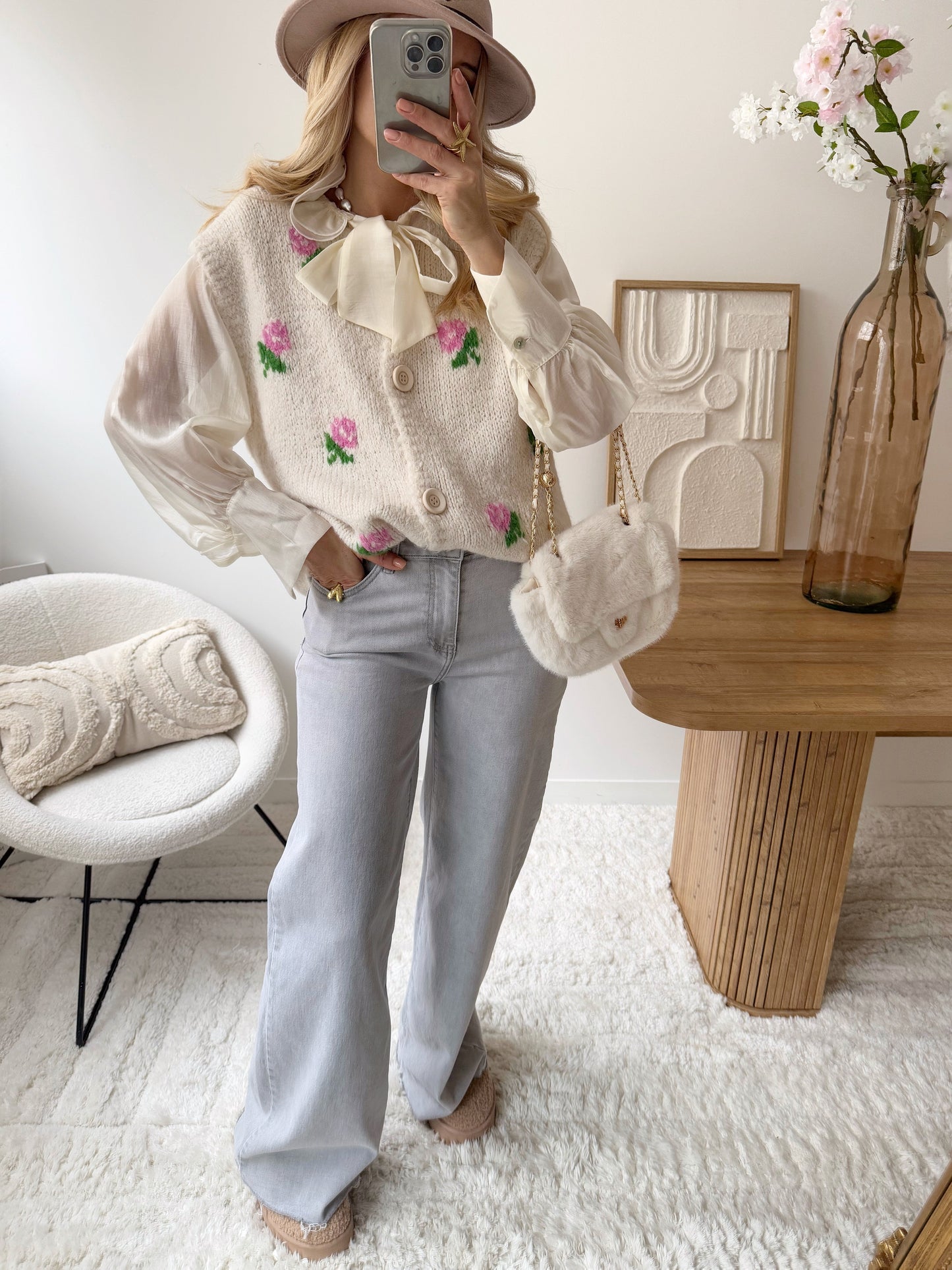 CISCO floral sleeveless vest - ecru