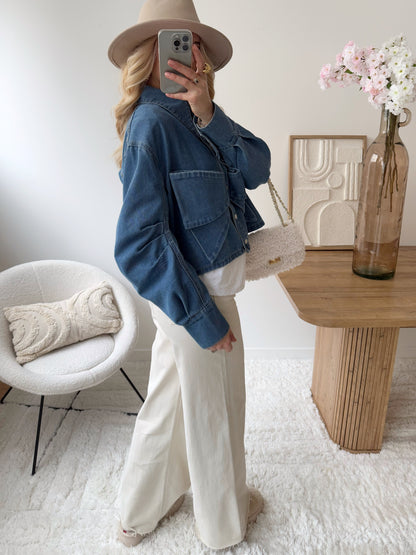 Jean taille haute à la coupe droite beige BEE