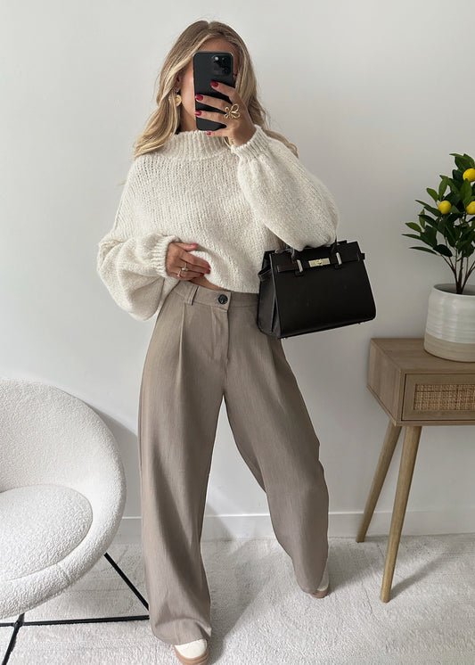 SERNIA beige oversized tailored trousers